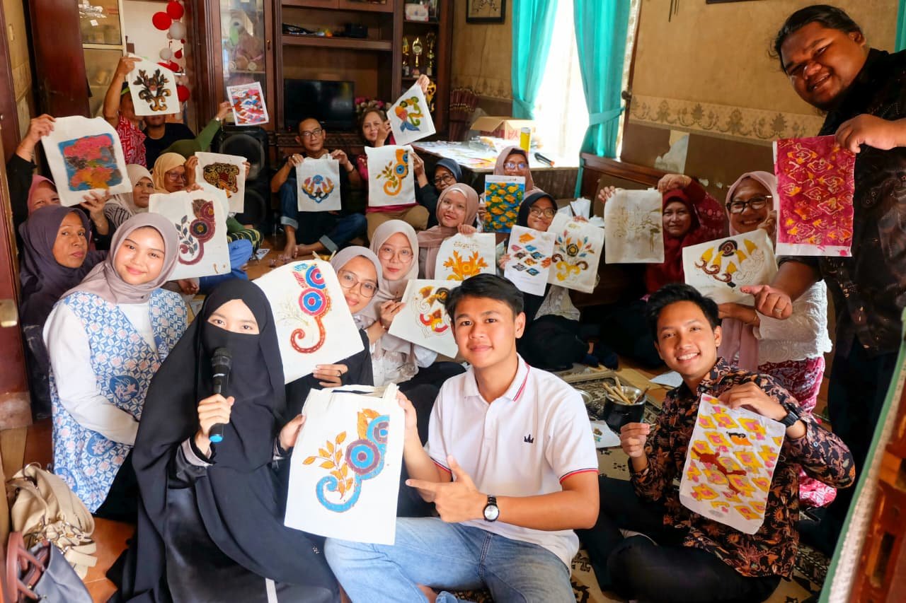Galeri Ratna Batik 1